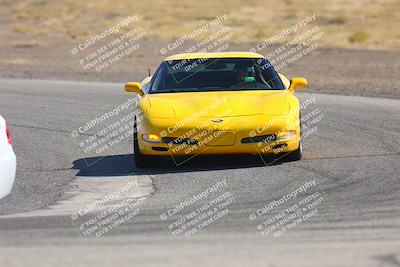 media/Sep-20-2025-Extreme Speed (Sat) [[1fcc23683c]]/Silver (Beginner)/Session 3 (Offramp)/